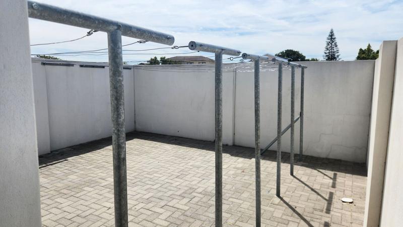 2 Bedroom Property for Sale in Glenhaven Western Cape